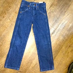 Wrangler Jeans size 6 slim fit